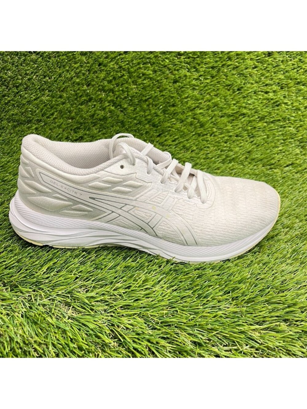 Asics Gel-Excite 7 Womens Size 9 White Athletic Running Walking Shoes Sneakers